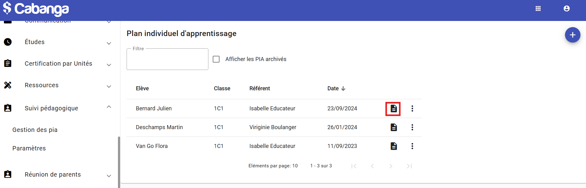L’interface affiche le titre Plan individuel d’apprentissage, un champ Filtre et une case à cocher Afficher les PIA archivés, puis un tableau listant les PIA avec les colonnes :  Élève  Classe  Référent  Date  Actions  Trois lignes sont visibles pour Bernard Julien, Deschamps Martin et Van Go Flora (toutes en classe 1C1, avec leurs référents et dates associées).  Encadré rouge : autour de l’icône document (📄) située dans la colonne Actions de la première ligne (à droite du nom Bernard Julien), indiquant le bouton pour consulter ou télécharger le PIA associé.
